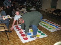 Lee playing Twister
