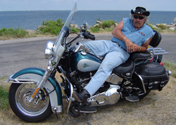 GuyOnHarley Guy on Harley